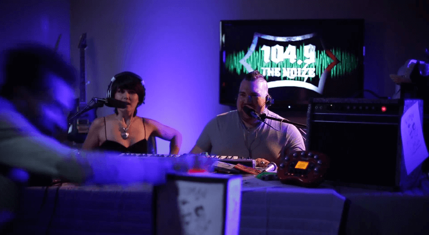 NOIZE Radio Logo Full